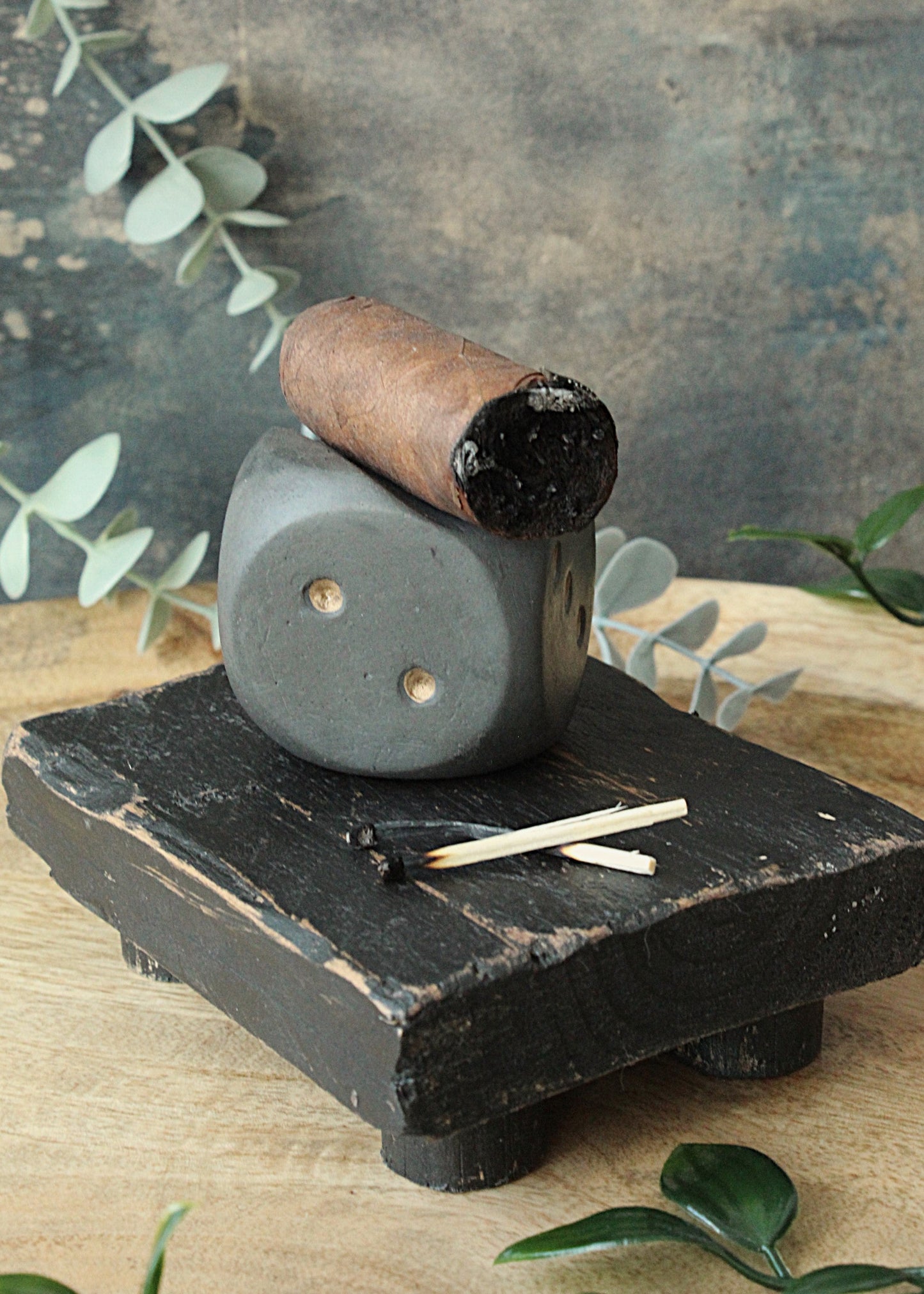 Stone Cigar Rest – Handmade Vintage Dice Cigar Holder
