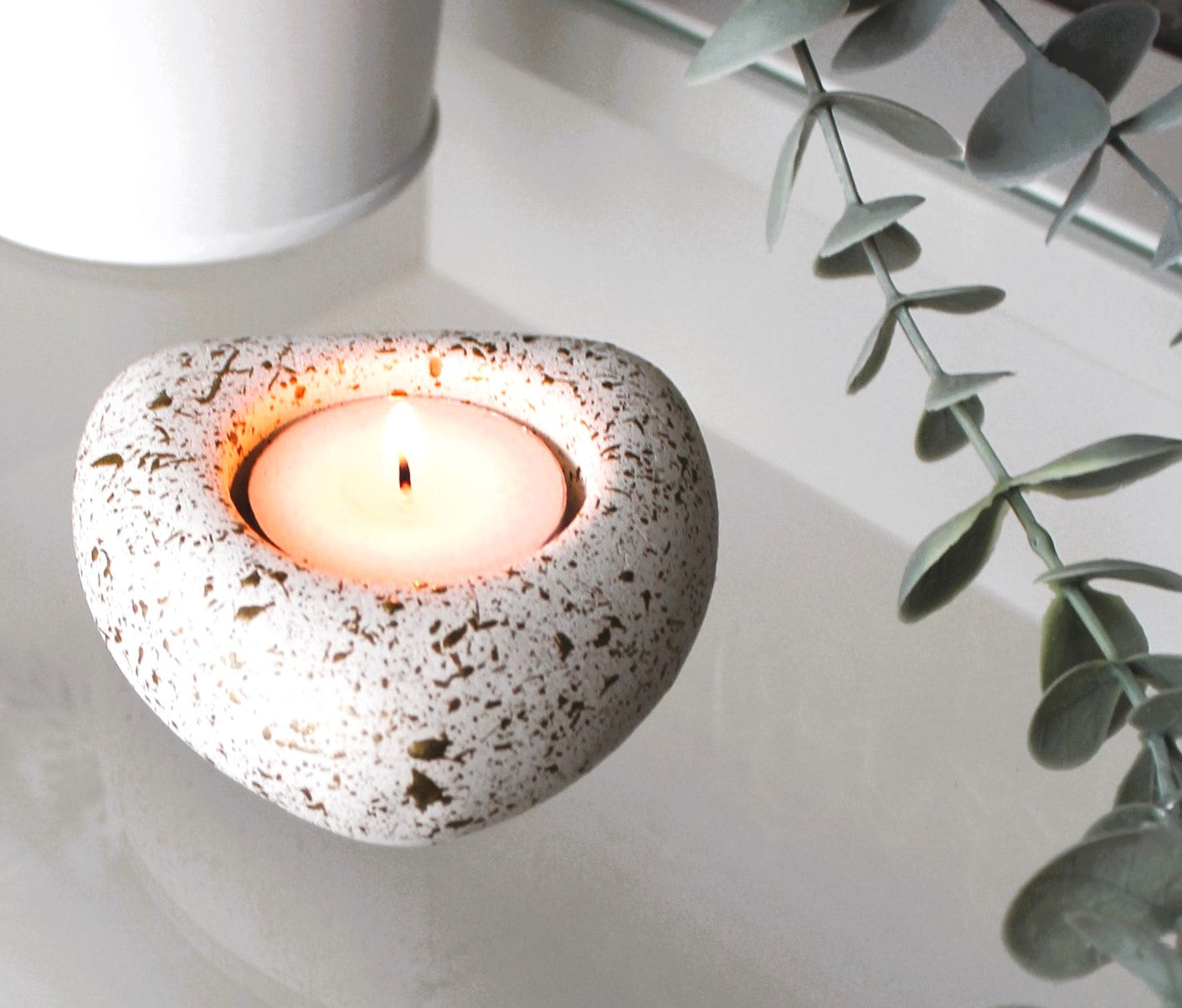 Heart Tealight Holder – Cast Stone