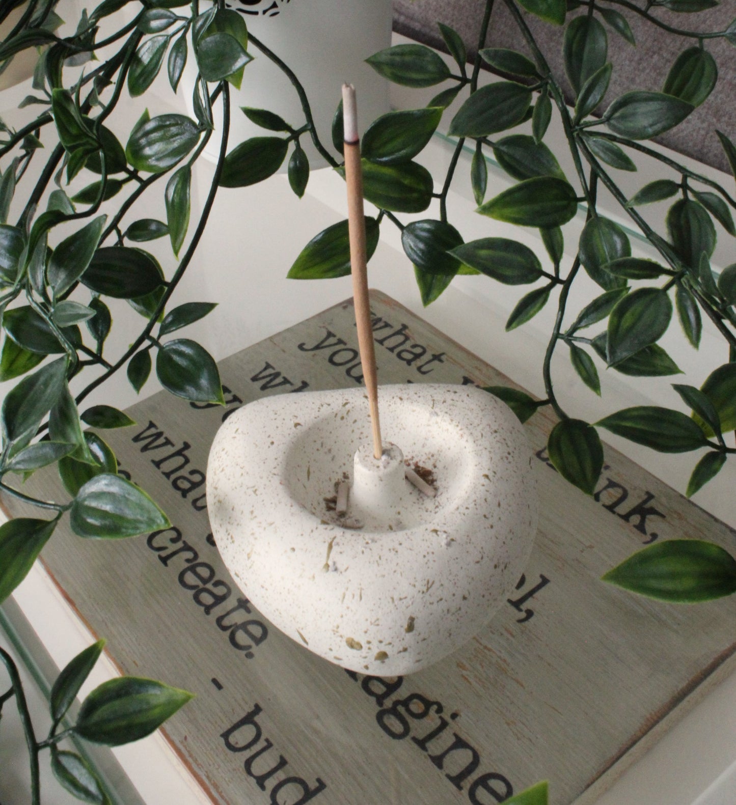 Quiet Heart – Cast Stone Incense Holder