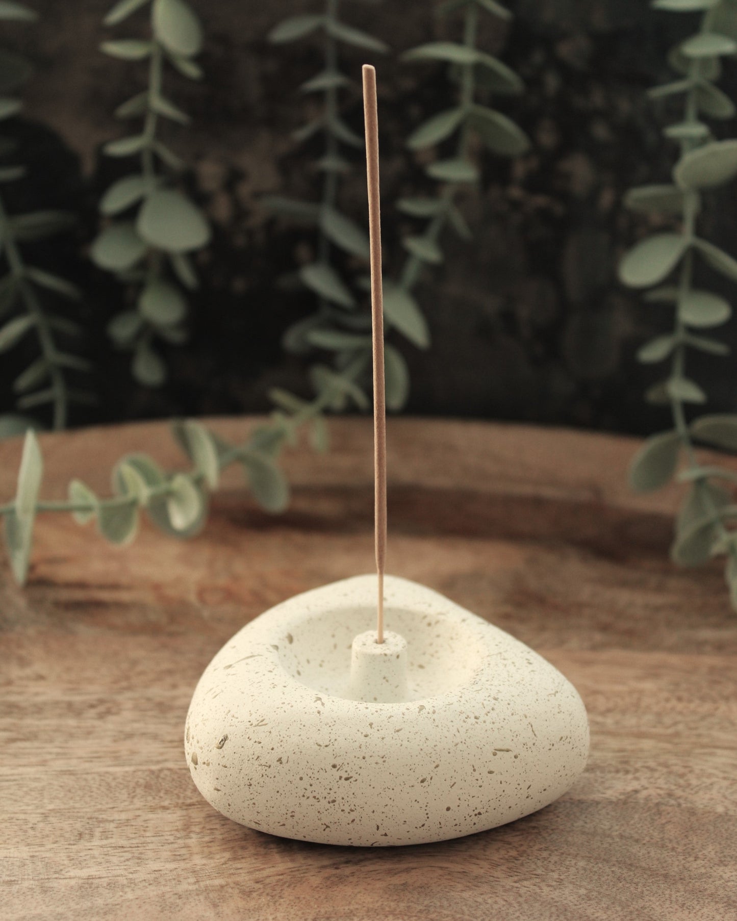 Quiet Heart – Cast Stone Incense Holder