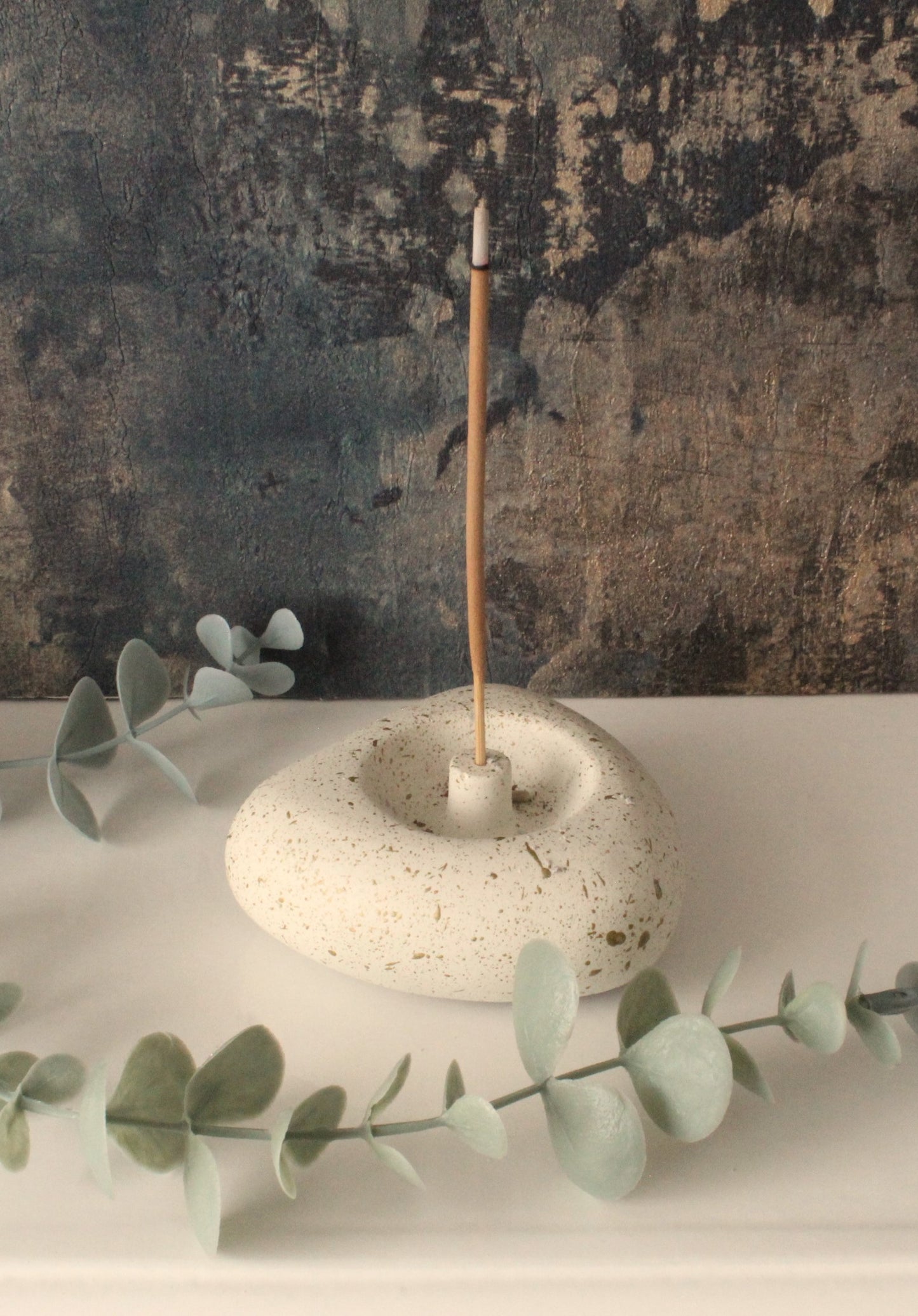 Quiet Heart – Cast Stone Incense Holder