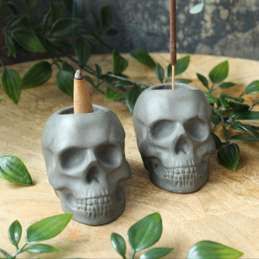 Skull Incense Holder – dual-use burner for sticks and cones – moody altar decor